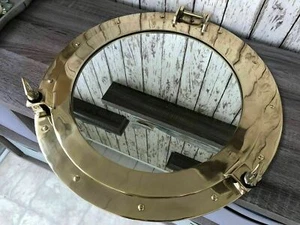 Cabina per nave da lavoro con oblò da parete nautico a specchio in ottone... - Foto 1 di 6