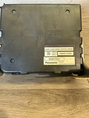 Módulo de fuente de alimentación de freno híbrido Toyota Prius 2007-2012 Foto 1 de 4