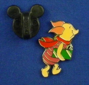 Piglet Carrying Christmas Gift Present 100 Acre Collection Pin # 3741 - Picture 1 of 4