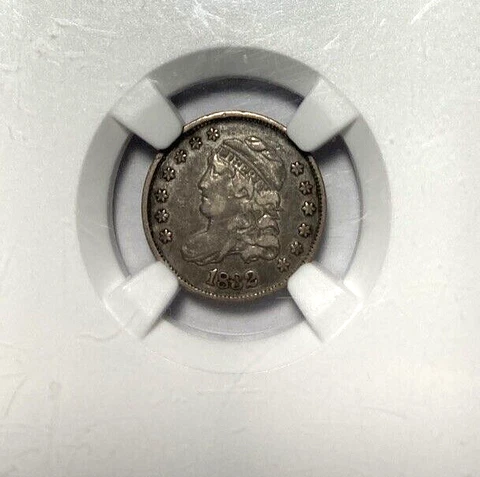 1832 Capped Bust Half Dime NGC VF30 Cover