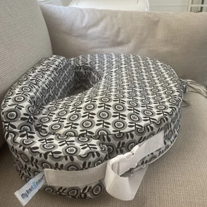 My Brest Friend Original Nursing Pillow- MIDNIGHT POPPIE - Picture 1 of 6