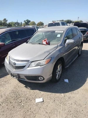 Brazo de control inferior trasero izquierdo acura rdx 2007-2018 Foto 1 de 4