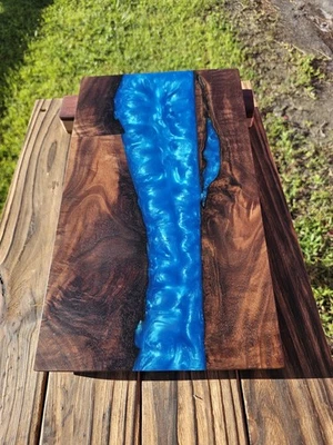 11x15 Wood And Epoxy Serving Tray/charcuterie Board - Image 1 of 4