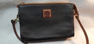 Vintage Dooney & Bourke Black  Pebble Grain Crossbody Bag 5.5" X 8.5" - Bild 1 von 13