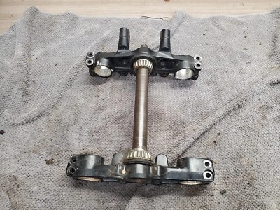 1981 Suzuki GS750 E GS 750 E тройной дерево вилка зажим кронштейн - Изображение 1 из 4