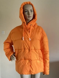 Chaqueta acolchada para damas en naranja pimienta de Vero moda talla mediana nueva etiquetada - Imagen 1 de 5