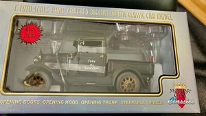 1931 Ford Model A Pickup - Tony the Handy man - 1:18 Motor City Classics - Picture 1 of 13