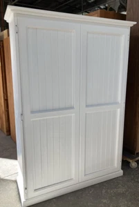 Pantry 1200 wide WHITE - Picture 1 of 9