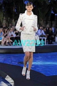 CHANEL 09C 2009 NEW CAMELLIA CC LOGO 2PC JACKET & SKIRT SUIT NEW 36 OFF WHITE - Picture 1 of 12