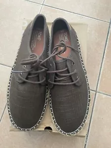 NEU MIT ETIKETT TOMS Herren Diego Espadrille Braun Leinen Schnürschuhe Freizeitschuhe Größe 8 EU 42 - Bild 1 von 6