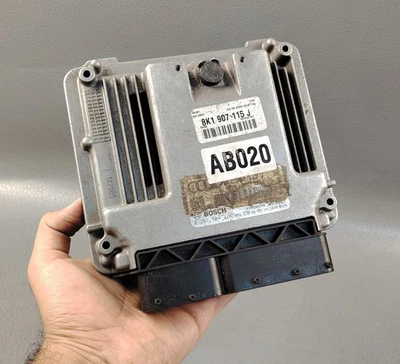 0261S04326 AUDI A4 1.8 TFSi 8k2 B8 118KW MÓDULO DE CONTROL MOTOR ECM 8K1907115J Foto 1 de 4