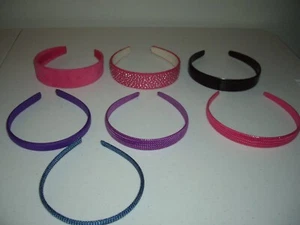 Usado en Excelente Condición Lote de 7 Diademas Niñas Varios Colores y Anchos Estrás Tachuelas - Imagen 1 de 5