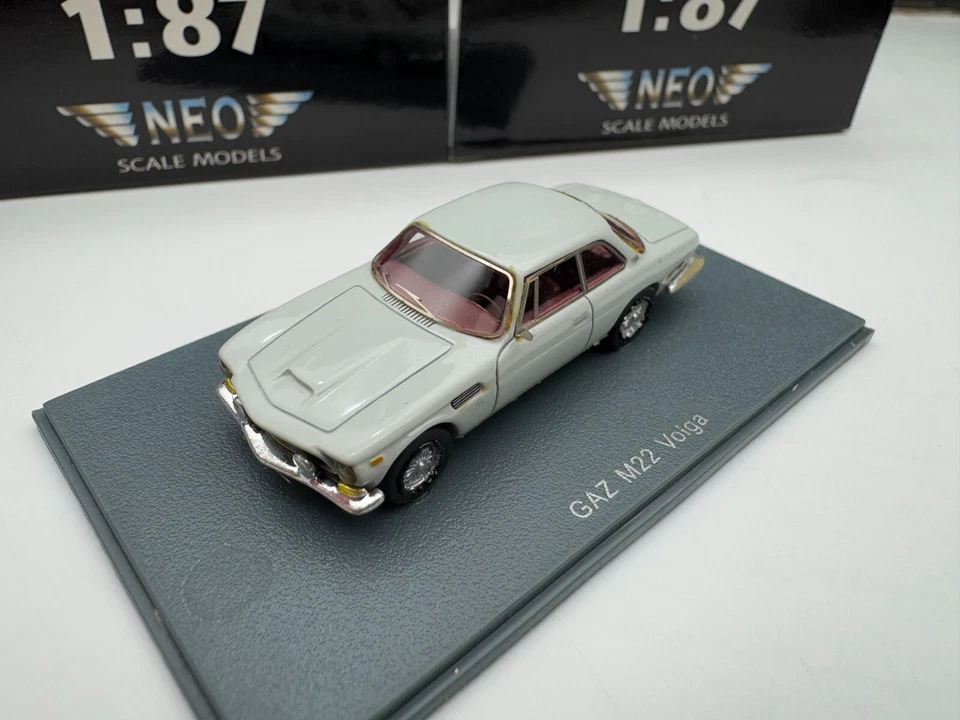 #104 NEO 1/87 GAZ M22 Volga gris Foto 1 de 4