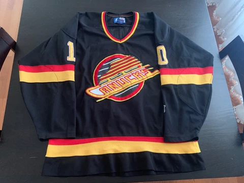 Vintage Pavel Bure Starter Vancouver Canucks Black Hockey Jersey Size Large Cover