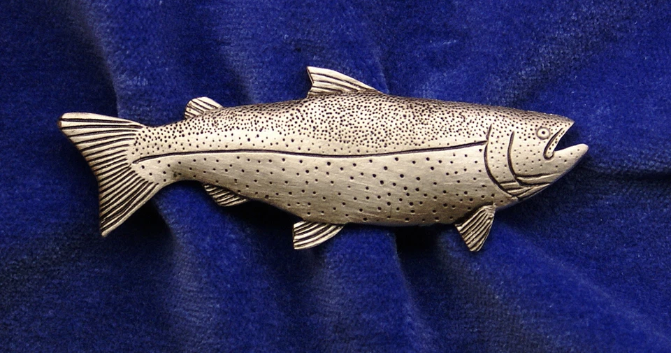 Prendedor de pescado Empire peltre salmón Foto 1 de 1