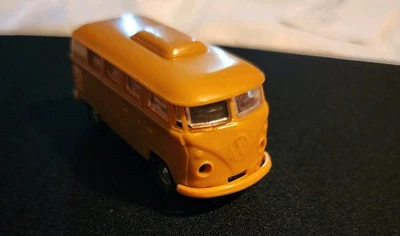 The Lindberg Line Mini-Lindy #7 Brown Volkswagen Camper VW Bus 1/64 Plastic Van - Image 1 of 4