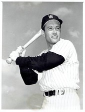 1962 Original Photo Washington Senators Jim Piersall batting practice in uniform