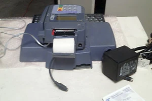 Verifone 3300 Omni Credit Card Reader w/Keyboard - Picture 1 of 3
