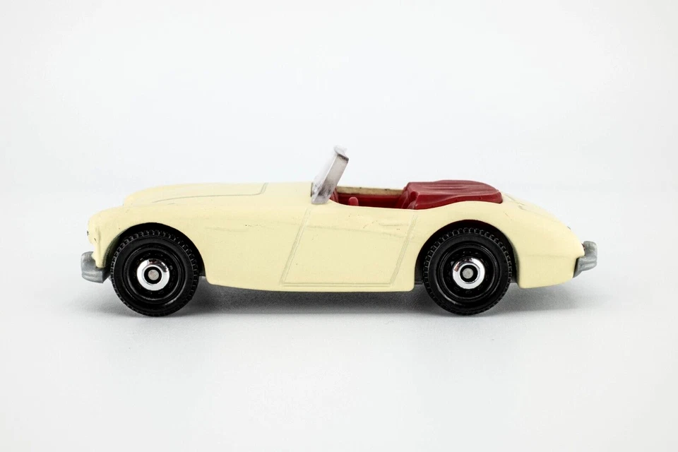 Matchbox #42 '63 Austin Healey 3000 MK2 2020 crema pálida mate | Como nuevo Foto 1 de 1
