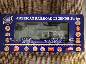 American RR Legends (RMT-4153) PRR DIESEL LOCOMOTIVE #7005 O & O27 Gauge NIB - Picture 1 of 9