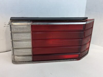 Luz trasera derecha pasajero Plymouth Horizon 5207656 Foto 1 de 4