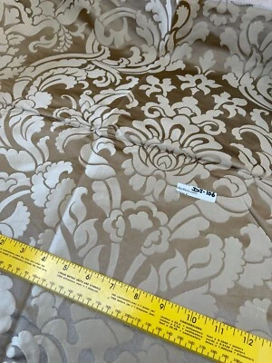 Designer Quality -Heavy 100% Silk Damask Jaquard Design!!! - Image 1 of 4