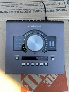 Universal Audio Apollo Twin X QUAD Core interfaccia UAD con scatola (desktop/TB3/MAC) - Foto 1 di 7