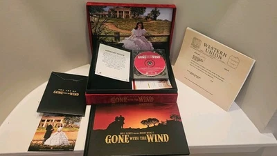 Gone With the Wind (Blu-ray Disc, 70th Anniversary Ultimate Collectors Edition) - Image 1 of 4