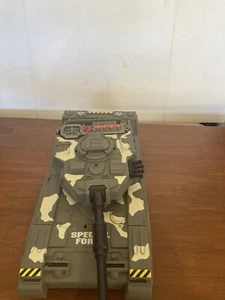 Special Forces 18"" serbatoio 4 opzioni luci suoni testati funziona bene - Foto 1 di 7