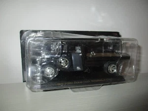 FORD PICKUP TRUCK W/FLATBED & CHAIN 1929 SCALA 1:32 - Foto 1 di 1