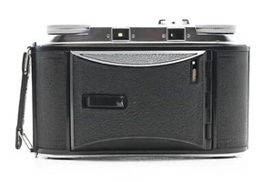 Voigtlander Bessa II Folding Camera w/105/3.5 Color Heliar lens *Read #873 - Picture 1 of 8
