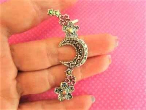 Moon flower ear cuff climber - Picture 1 of 2