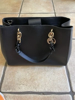 BNWT Black Michael Kors Leather Cynthia Handbag  - Image 1 of 4