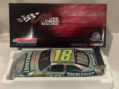 KYLE BUSCH #18 2010 DOBLE MENTA FLASHCOAT 1/24 Foto 1 de 4