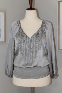 Blusa Casa Blanca Mercado Negro 100% Seda Plateada Talla L Volantes Cuello en V Dobladillo Calado - Imagen 1 de 12
