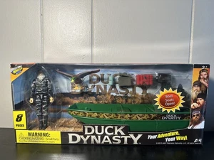 Duck Dynasty Si & Duck Boat Action Figure Set Adventure Wheels 2013 Brand New!! - Picture 1 of 7