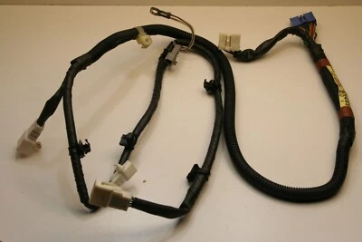 1992-1996 Toyota Camry Trunk Wiring Harness 82181-33020 Used car part - Image 1 of 4