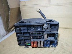Renault Espace Mk4 02-06 2.2 dCi G9T engine relay fuse box board - Picture 1 of 7