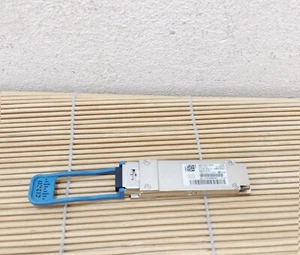 Cisco Avago QSFP-40G-LR4-S 40GBASE-LR4 1310nm SMF LC V01 10-3115-01 10 km - Bild 1 von 1