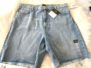 Lee Women's Size 18 Medium NWT High Rise Dad Short Short NWT - Picture 1 of 5