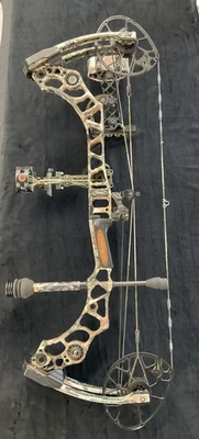 Mathew’s Halon 5 Compound Bow - Image 1 of 4