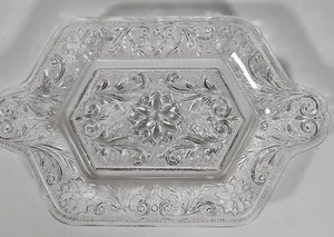 VTG Indiana Glass Tiara Sandwich Pressed Glass Tray Flower & Garland Pattern 9"L - Picture 1 of 15