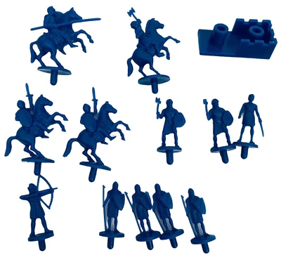 1976 Avalon Hill FEUDAL Board Game Replacement Parts Dark Blue Army MISSING KING - Image 1 of 3