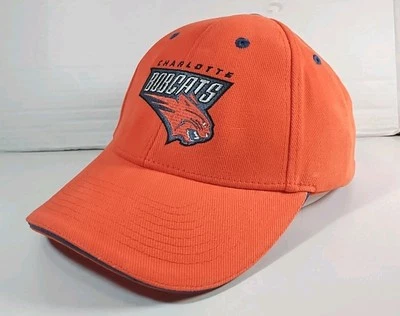 Gorra ajustable Charlotte Bobcats - Naranja - Oficial NBA Elevation - NUEVA 🏀 Foto 1 de 4