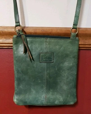 Bolso Cartera Fossil Sobre el Hombro Cuero Verde 8x8 Correa No Ajustable Foto 1 de 4