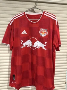 New York Red Bulls 2022/2023 Player Issue Home Jersey Luquinhas 82 Mens XL MLS - Picture 1 of 7
