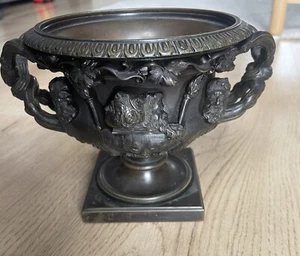 Grand Tour Bronze Warwick Vase 19th Century - Picture 1 of 14