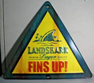 "Landshark PREMIUM QUALITÄT LAGER FLOSSEN UP DREIECK METALL BIER Schild 24"" x 21"" - Bild 1 von 2