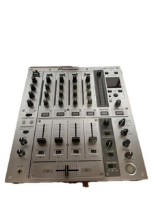 Pioneer DJM-700 Silver Digital DJ Mixer 4-Channel Good GP - Picture 1 of 8