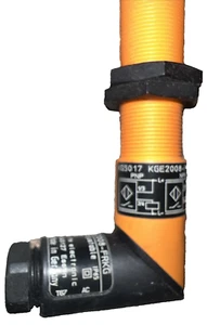 IFM EFECTOR KG5017 KGE2008-FRKG CAPACITIVE PROXIMITY SENSOR - Picture 1 of 3
